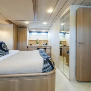 Master Cabin side view