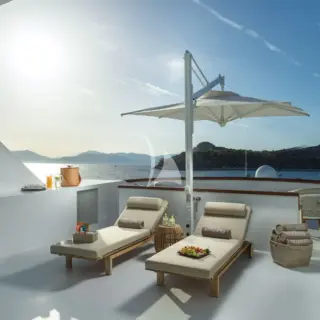 Sundeck