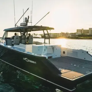 14.3m Ocean 1 chase boat