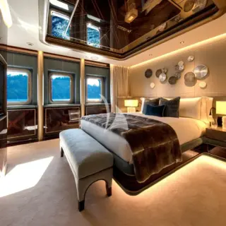 GUEST CABIN