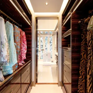 MASTER CLOSET