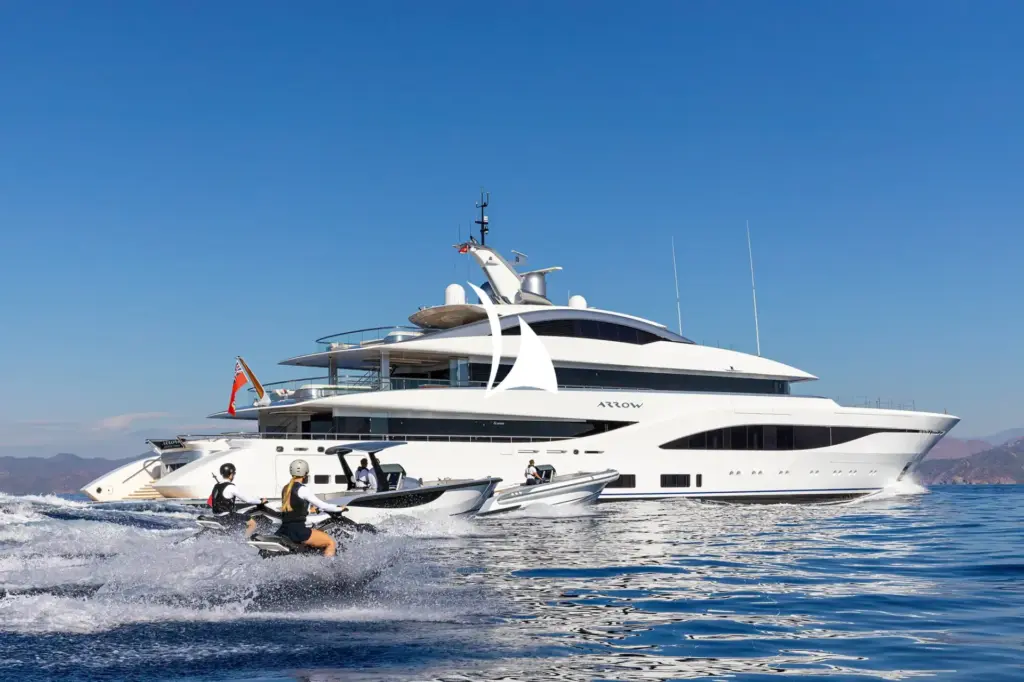 ARROW - PROFILE WITH WATERSPORTS