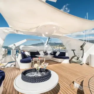 Fly Deck