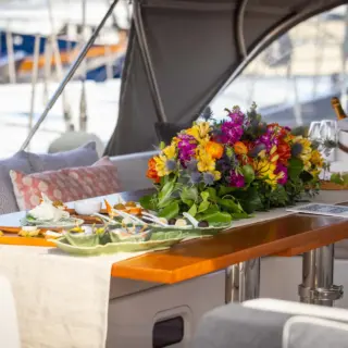 Cockpit table