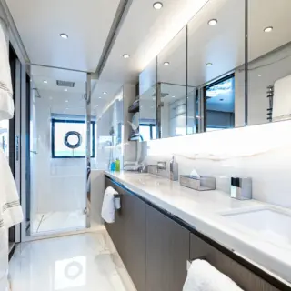 Master ensuite