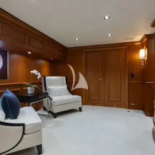 Master Stateroom Foyer