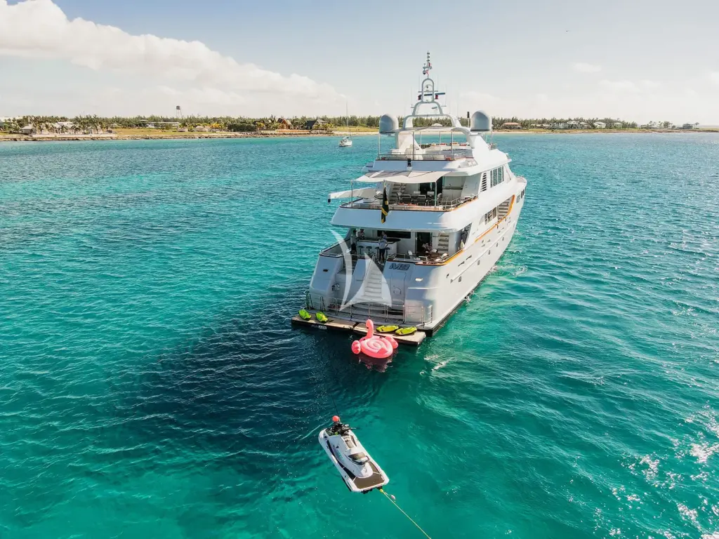 M3 - Yacht With Toys