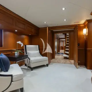 Master Stateroom Foyer