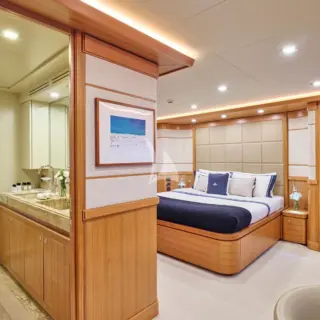 BEST OFF - Main Deck Master Cabin