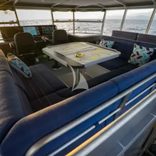 Upper Deck