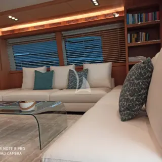 New tailored sofa detail (2024)