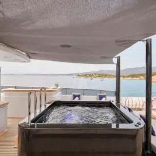 Sun Deck Jacuzzi with Bimini Shade