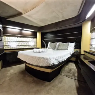 VIP Cabin
