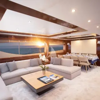Saloon a