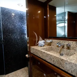 Double Cabin Bath
