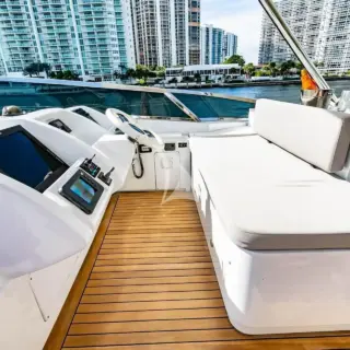 Flybridge