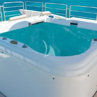 Jacuzzi