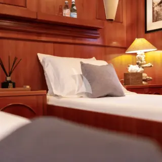 Twin Cabin