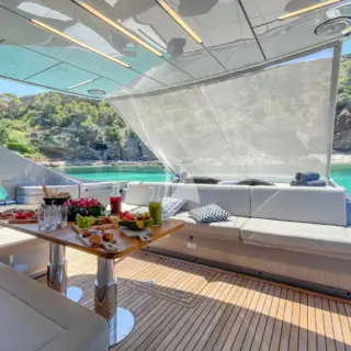 BEYOND - Aft deck