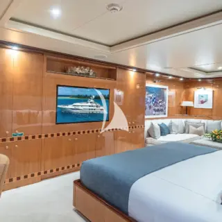 Master suite