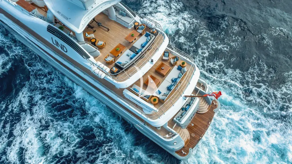 LIND - Exterior decks