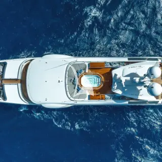LIND - Image 2
