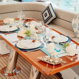 THANDEKA - Cockpit Dining Table