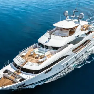 Lady MRD - Image 1