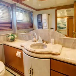Queen Guest En suite