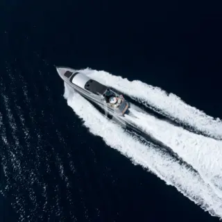M/Y LAUREN V