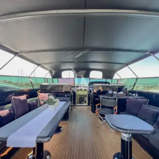 M/Y LAUREN V