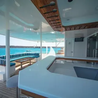 Main deck aft bar