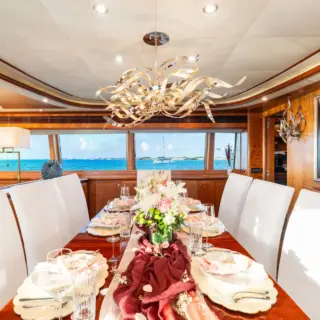 MAMBO - Main Deck Dining