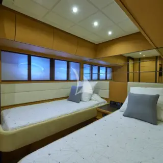Twin cabin