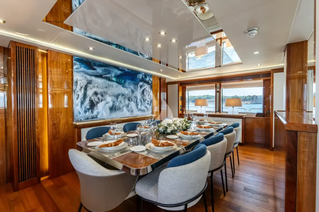 ANYA - Main deck dining 