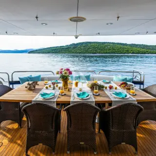 Arago Main Deck Dining 