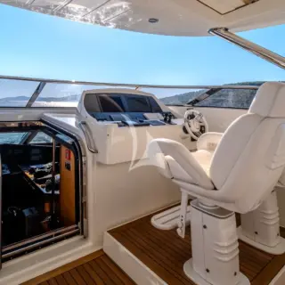 Arago Command Station Sun deck 