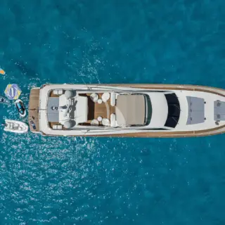 Dolce Vita IV - Aerial view Yacht & Toys