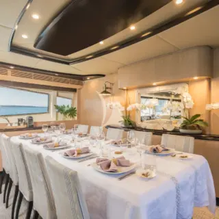 Dolce Vita IV - Main Saloon