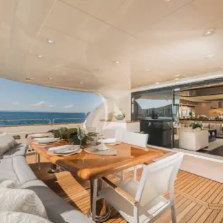 Dolce Vita IV - Aft Deck