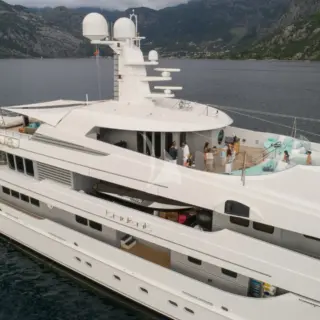 TRIDENT - Image 7