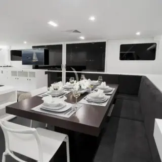 LEVANTE - Image 12