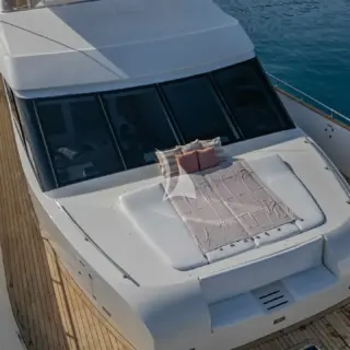 Bow sunbath area