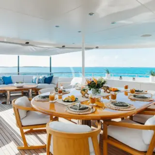 Bridge Deck Aft