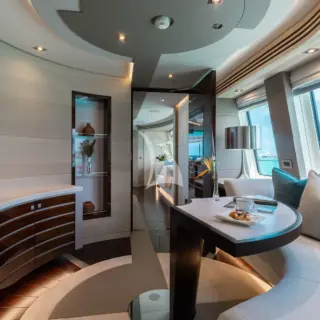 Owner's Suite Private Observatory Lounge