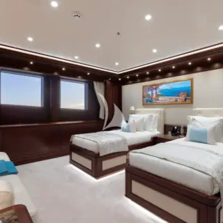 Twin cabin