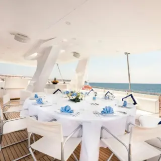 Upper Deck