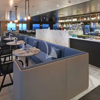 Bar / Lounge