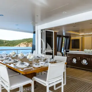 BELLA - Image 15