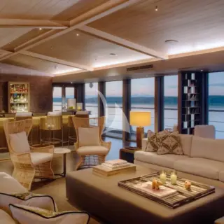 Observation Lounge & Bar